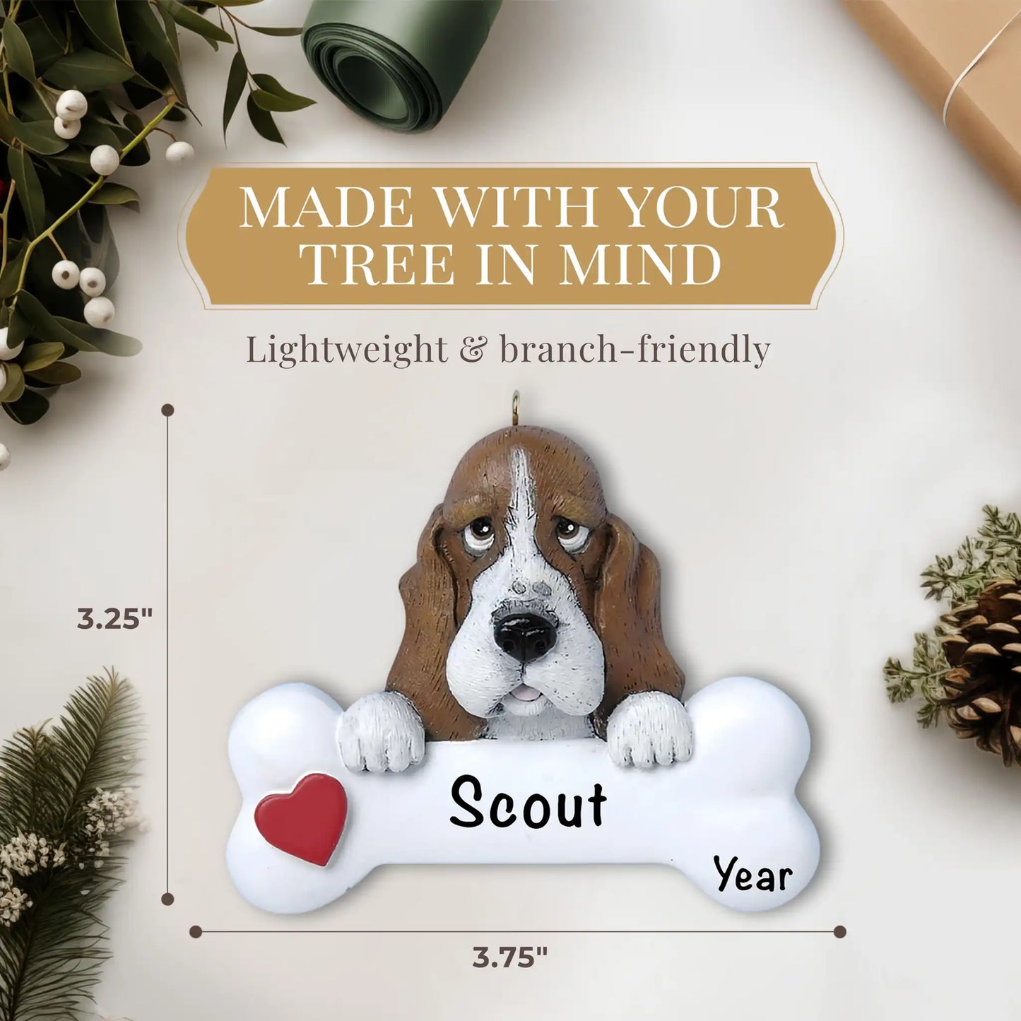 Adorno navideño con forma de hueso de perro Basset Hound 