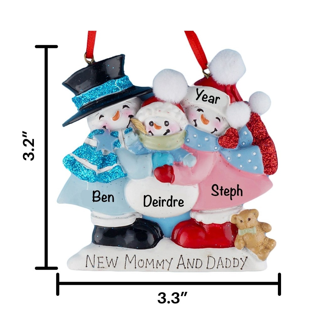 A0942 Snow Family New Mommy and Daddy Personalized Christmas Ornament