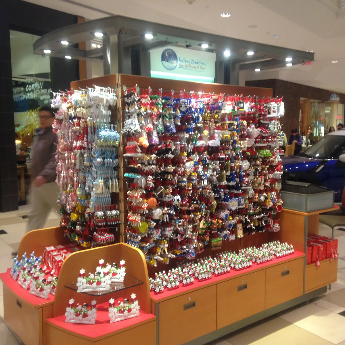 The original Holiday Traditions mall kiosk
