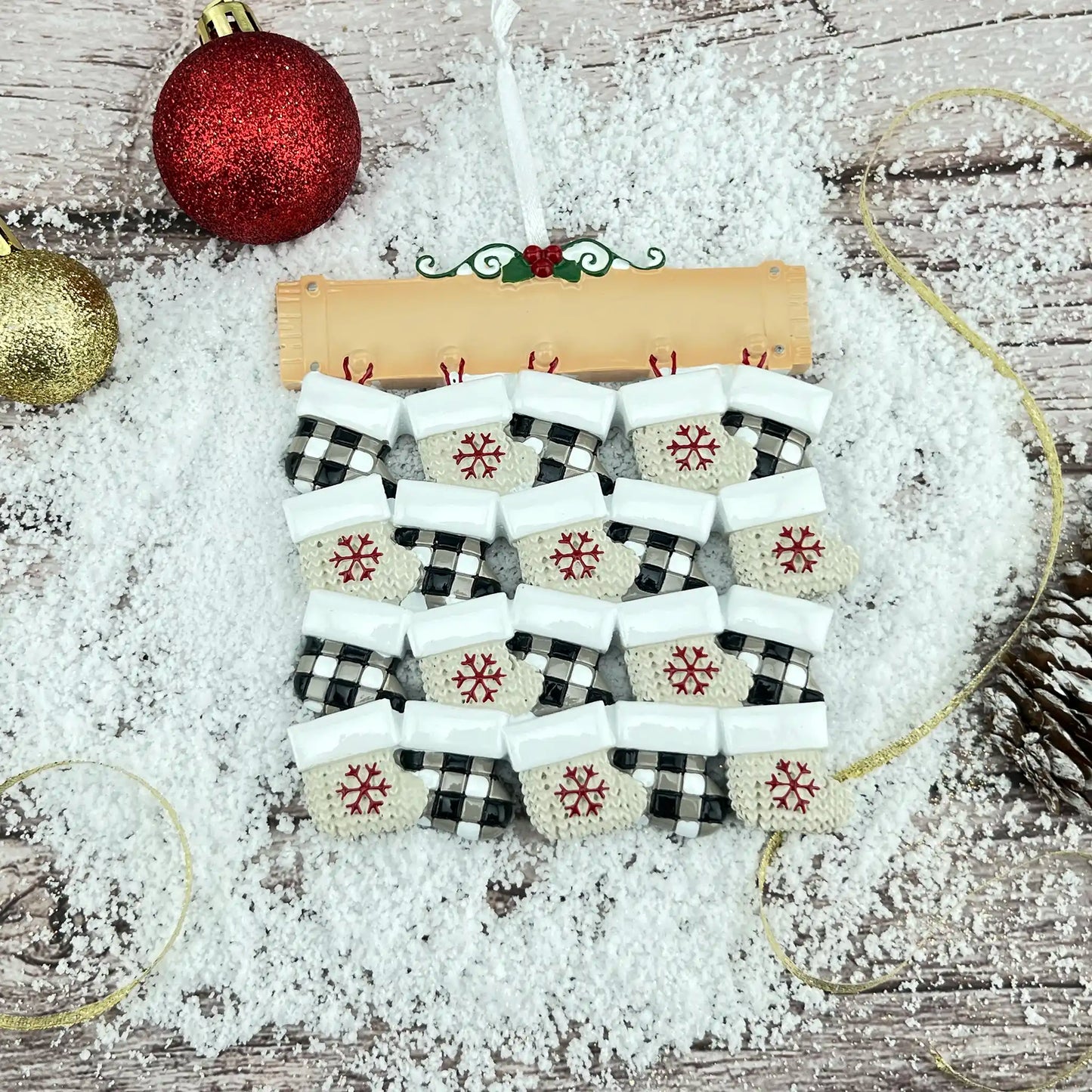 Mantle Family of 20 Christmas Ornament