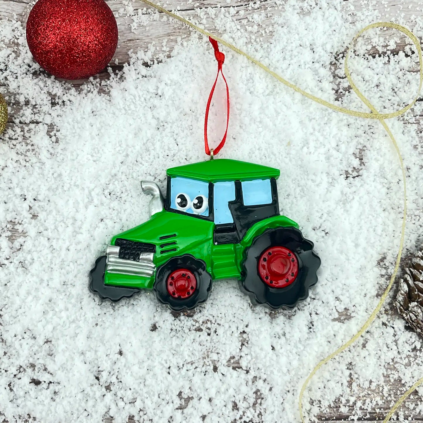 Adorno navideño de juguete de tractor verde 