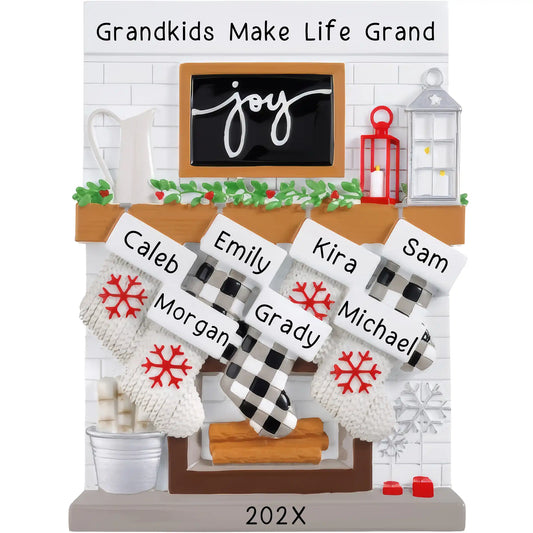 Fireplace Mantle Stocking Family of 7 Table Top