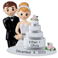 Wedding Cake Couple Personalized Ornament - Newlywed Gift Christmas Present Cute Couple Xmas Tree Decor - Just Married - Personalized